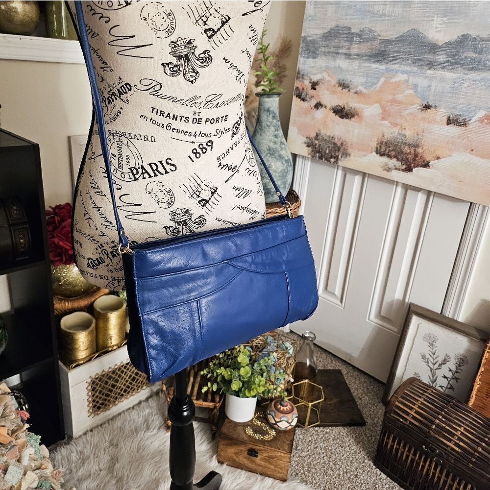 VTG Genuine Leather Dusty Blue Crossbody Shoulder Bag.